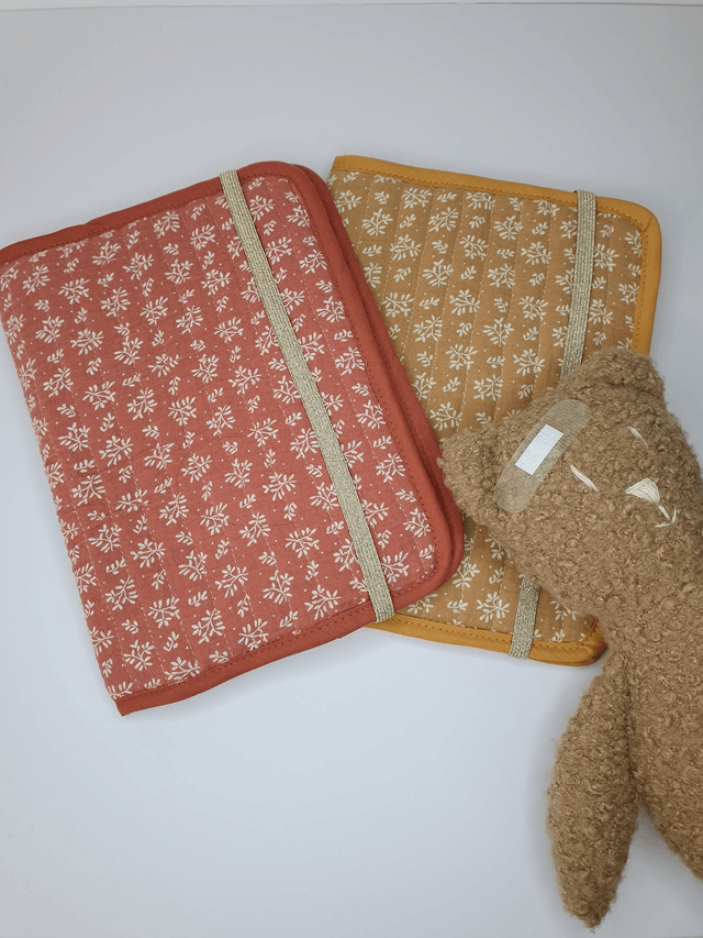 Barnabé le protège carnet de santé 
