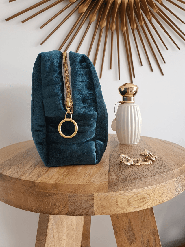 Violette  la trousse de toilette en velours rose/vert