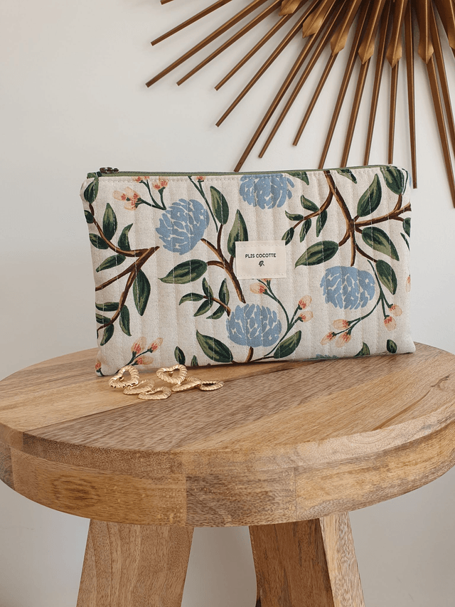 Daphnée la trousse plate matelassée