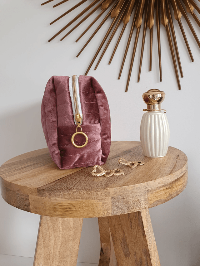 Violette  la trousse de toilette en velours rose/vert